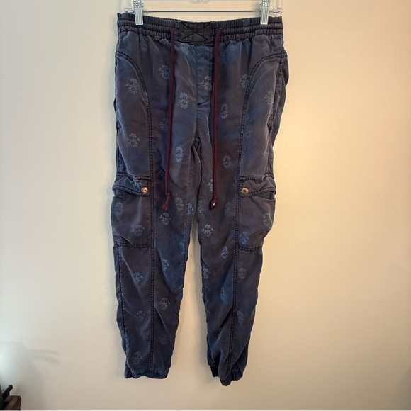 Anthropologie Cargo Pants Navy Pattern XS - Picture 1 of 3